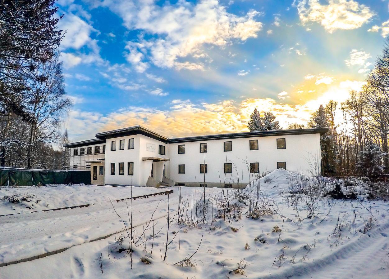Das Tann Rooms & Wine Thale Buitenkant foto